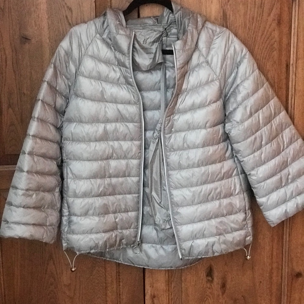 Maxazria Bcbg Silver Gray Packable Jacket M - image 2